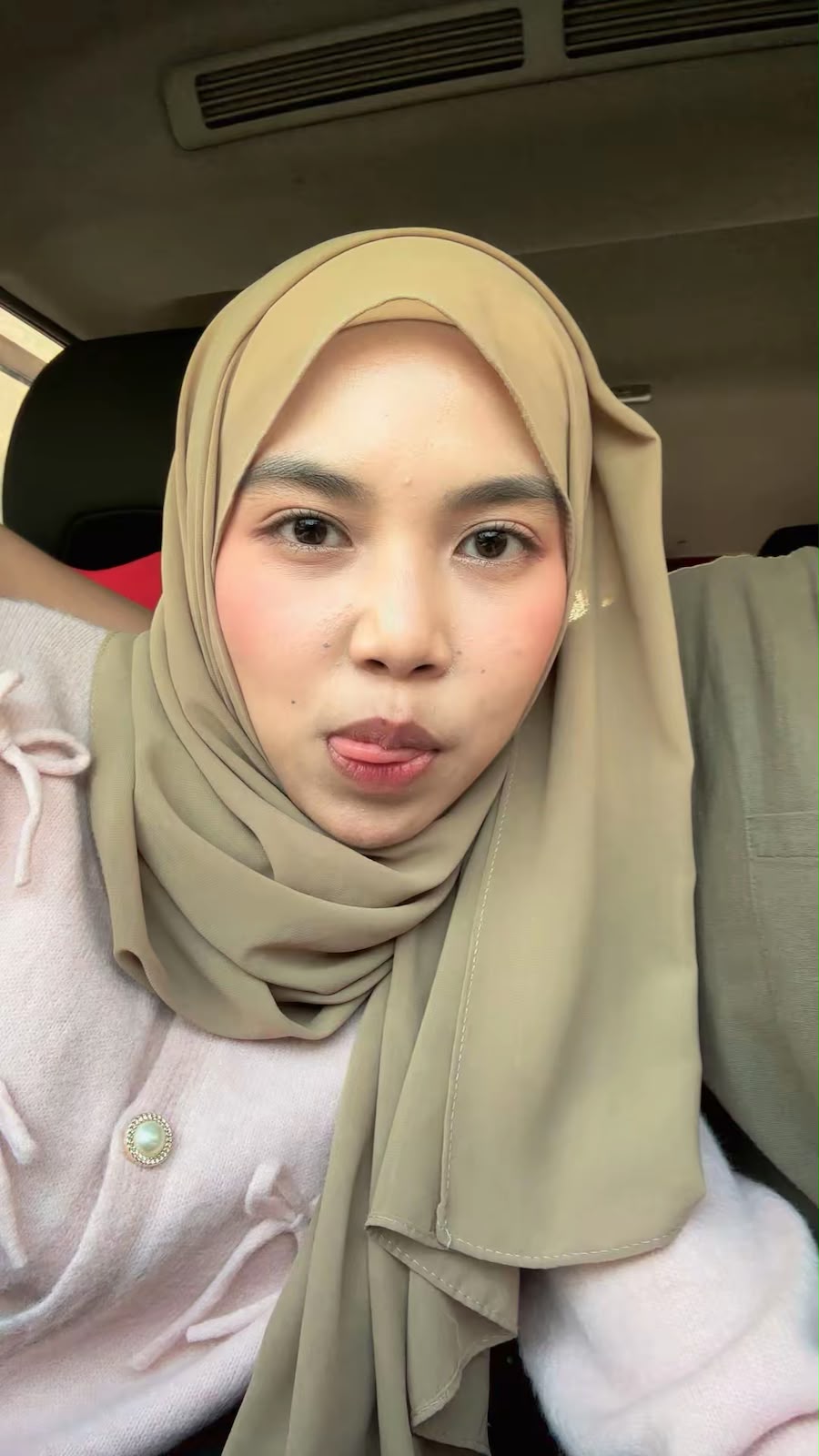 Neng Yunisa Dewi